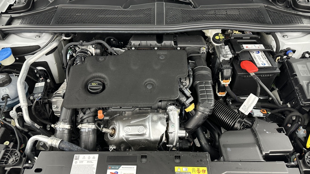 PEUGEOT 308 1.5 BlueHDi 130ch GT EAT8 - ref: 8-GLI00002894 - Photo 11