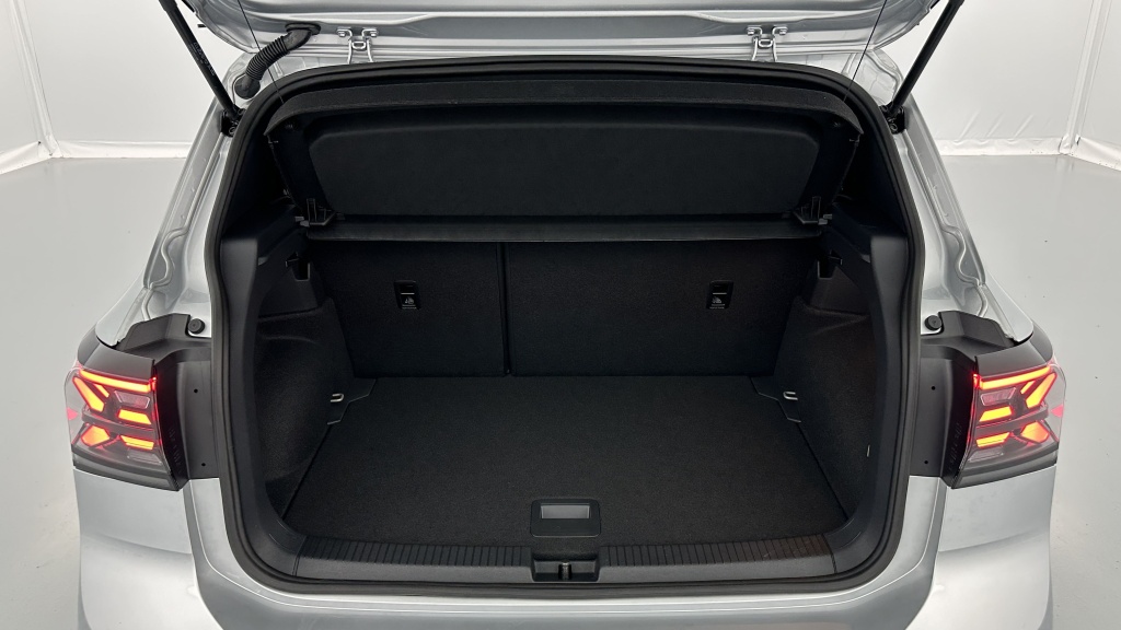 VOLKSWAGEN T-Cross 1.0 TSI 116ch R-Line DSG7 - ref: 8-GLI00002896 - Photo 10