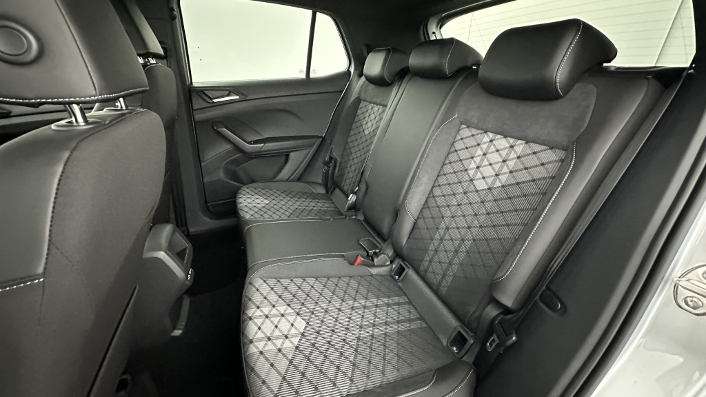 VOLKSWAGEN T-Cross 1.0 TSI 116ch R-Line DSG7 - ref: 8-GLI00002896 - Photo 9
