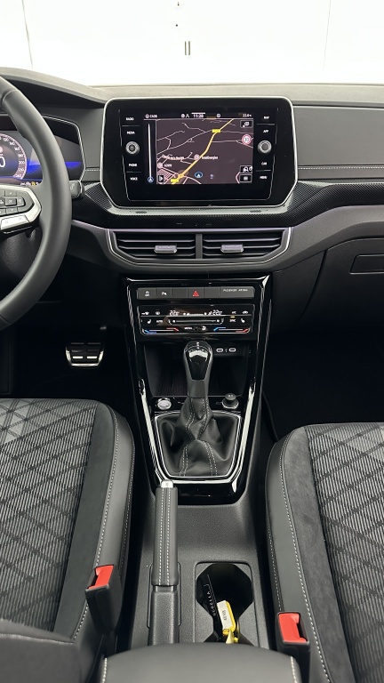 VOLKSWAGEN T-Cross 1.0 TSI 116ch R-Line DSG7 - ref: 8-GLI00002902 - Photo 16