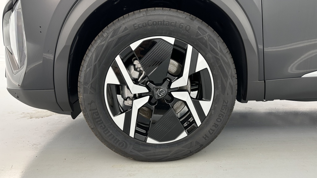 PEUGEOT 2008 II(2) 1.2 Hybrid 136ch GT e-DCS6 - ref: 8-GLI00003077 - Photo 12