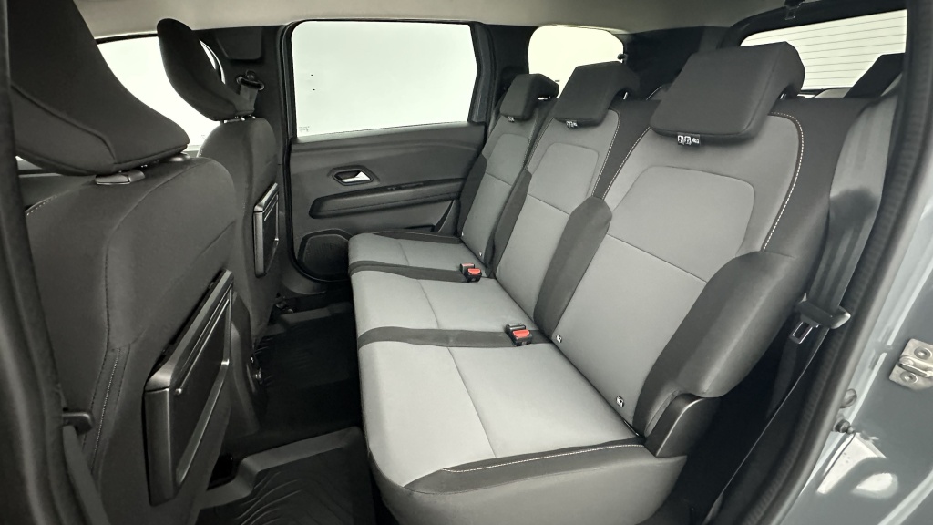 DACIA Jogger 1.0 ECO-G 100ch Extrême 7PL - ref: 8-GLI00005872 - Photo 9