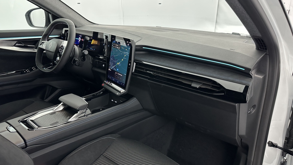 RENAULT Austral E-Tech full hybrid 200ch Techno esprit Alpine - ref: 8-GLI00005928 - Photo 8