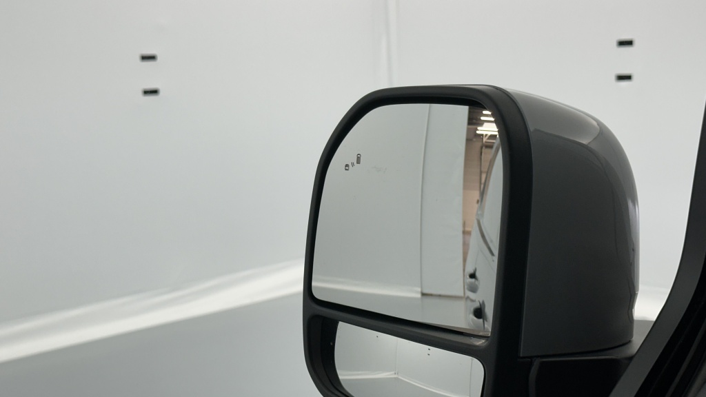 VOLKSWAGEN Transporter T7 L2H1 2.0 TDI 150ch Business BVA8 - ref: 8-GLI00006902 - Photo 17