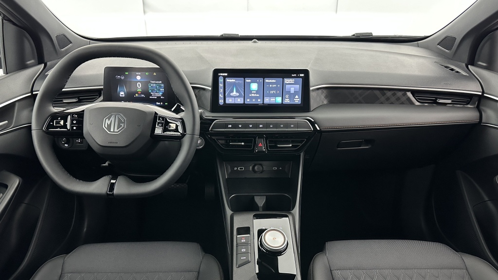 MG MG3 1.5 Hybrid+ 195ch Luxury - ref: 8-GLI00007016 - Photo 7