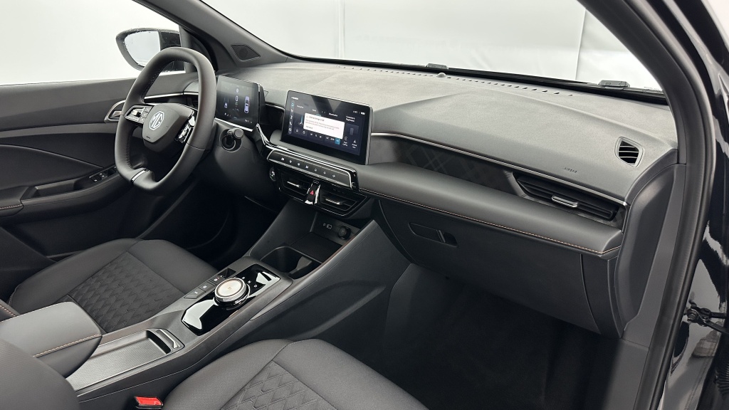 MG MG3 1.5 Hybrid+ 195ch Luxury - ref: 8-GLI00007018 - Photo 8