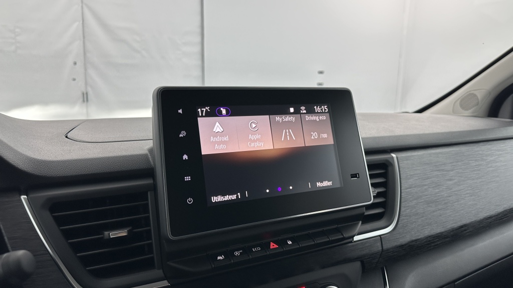 RENAULT TRUCKS TRAFIC CA L2H1 3000 2.0 dCi 170ch RED Edition Exclusive EDC  - ref: 8-GLI00007190 - Photo 18