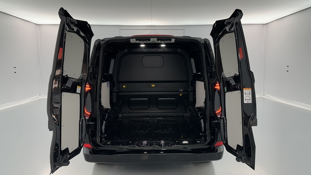 VOLKSWAGEN Transporter Procab T7 L2H1 2.0 TDI 170ch Business BVA8 - ref: 8-GLI00007501 - Photo 10