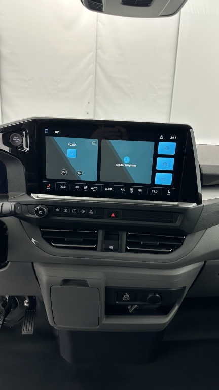 VOLKSWAGEN Transporter Procab T7 L1H1 2.0 TDI 170ch Business BVA8 - ref: 8-GLI00007507 - Photo 13