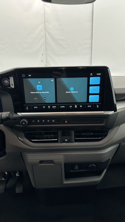 VOLKSWAGEN Transporter Procab T7 L1H1 2.0 TDI 170ch Business BVA8 - ref: 8-GLI00007514 - Photo 12