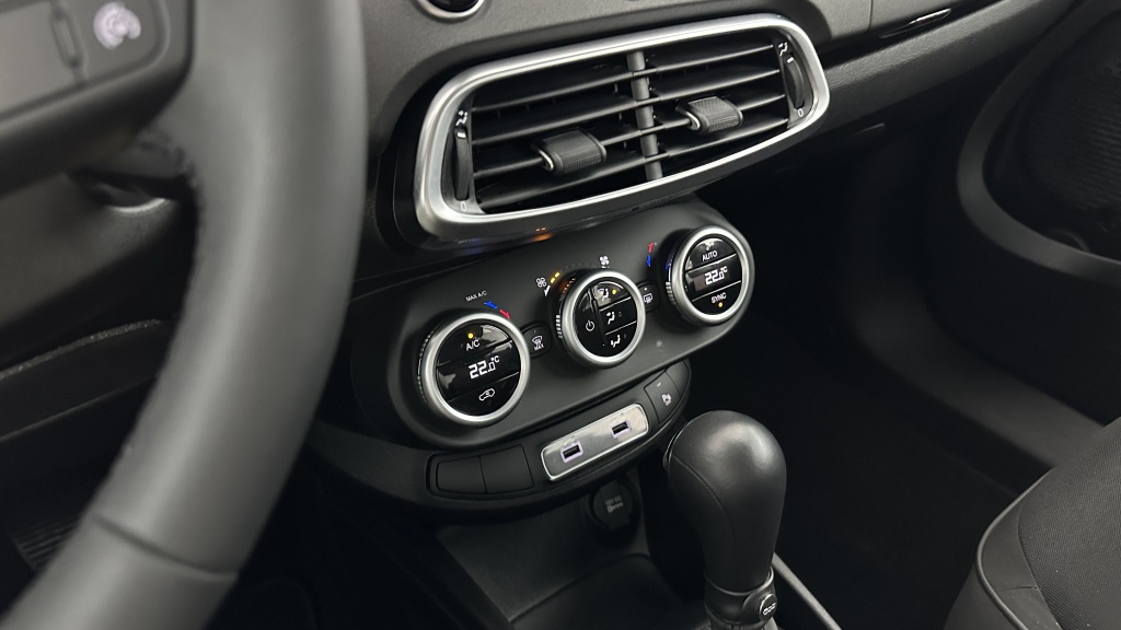 FIAT 500X 1.5 FireFly Turbo 130ch Pack Confort Style Hybrid DCT7 - ref: 8-GLI00007618 - Photo 19
