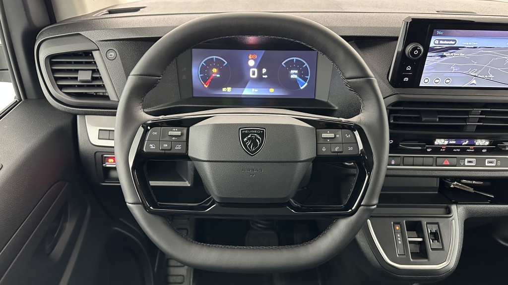 PEUGEOT Expert Cabine Approfondie III M 2.0 BlueHDi 180ch EAT8 - ref: 8-GLI00007634 - Photo 11