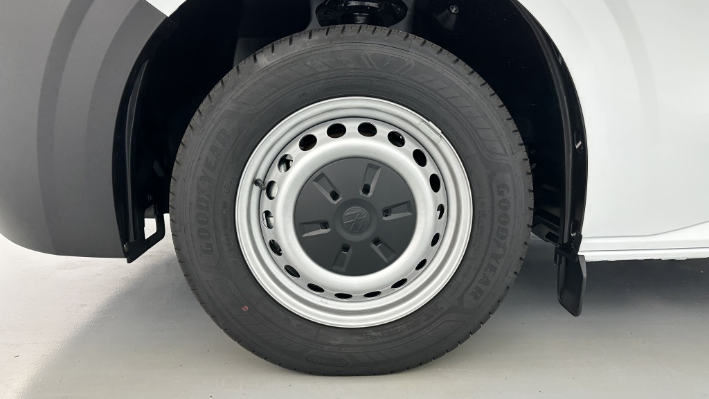 VOLKSWAGEN Transporter T7 Van L1 2.0 TDI 150ch Business BVA8 - ref: 8-GLI00007686 - Photo 10