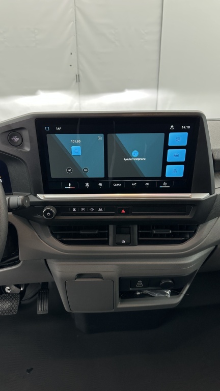 VOLKSWAGEN Transporter T7 Van L1 2.0 TDI 150ch Business BVA8 - ref: 8-GLI00007686 - Photo 12