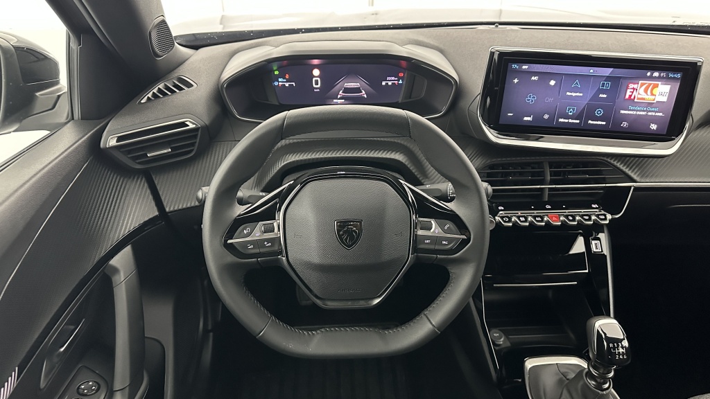 PEUGEOT 2008 1.2 PureTech 100ch Allure - ref: 8-GLI00008265 - Photo 13