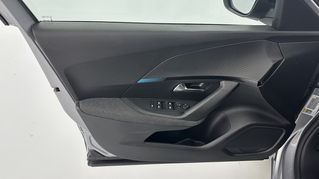 PEUGEOT 2008 1.2 PureTech 130ch Style - ref: 8-GLI00008317 - Photo 12