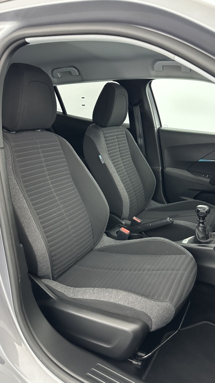 PEUGEOT 2008 1.2 PureTech 130ch Style - ref: 8-GLI00008317 - Photo 16