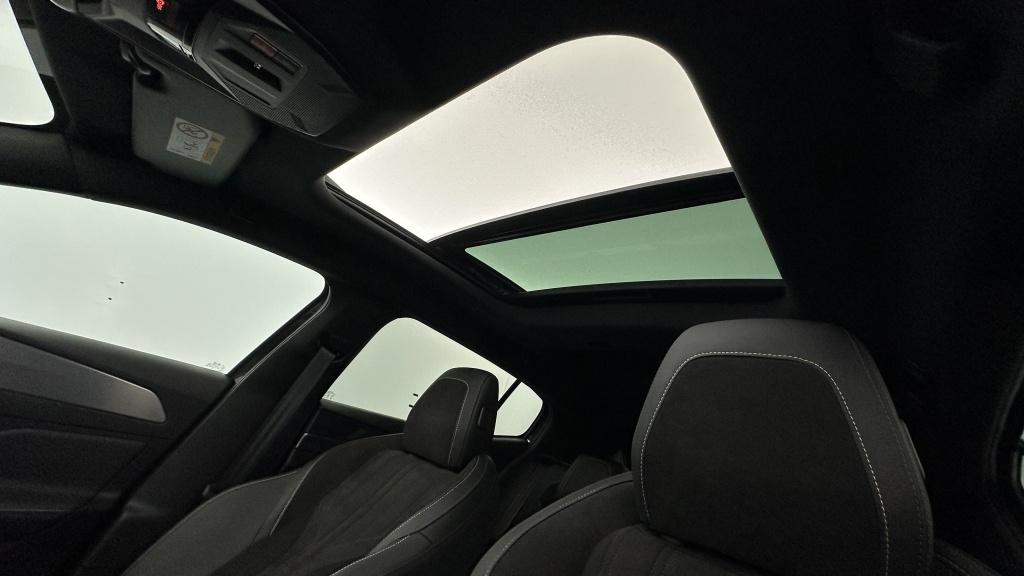 PEUGEOT 408 1.6 PHEV 225ch e-EAT8 GT - ref: 8-GLI00008456 - Photo 18