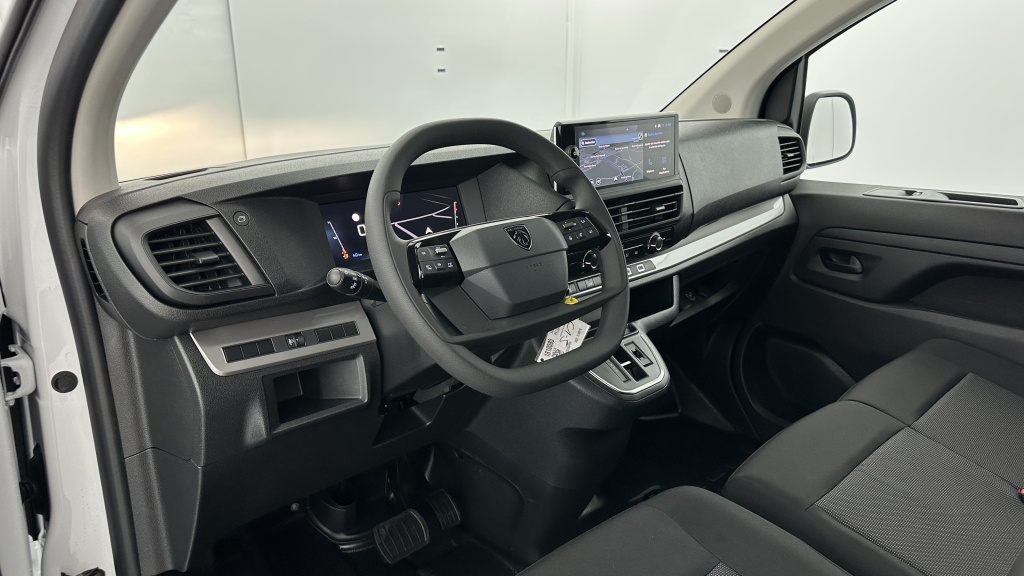 PEUGEOT Expert III M 2.0 BlueHDi 145ch EAT8 - ref: 8-GLI00008459 - Photo 6