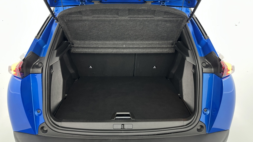 PEUGEOT 2008 II 1.2 PureTech 130ch GT EAT8 - ref: 8-GLI00008727 - Photo 10