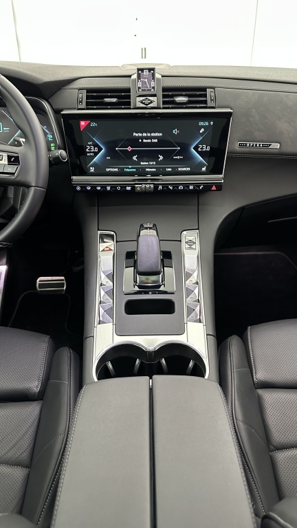 DS DS7 Crossback 1.6 Hybride E-Tense 300 EAT8 4x4 Rivoli - ref: 8-GLI00009002 - Photo 15