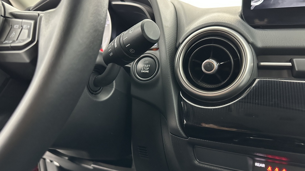 MAZDA Mazda2 III 1.5 e-SKYACTIV G M Hybrid 90ch Elegence - ref: 8-GLI00009225 - Photo 18