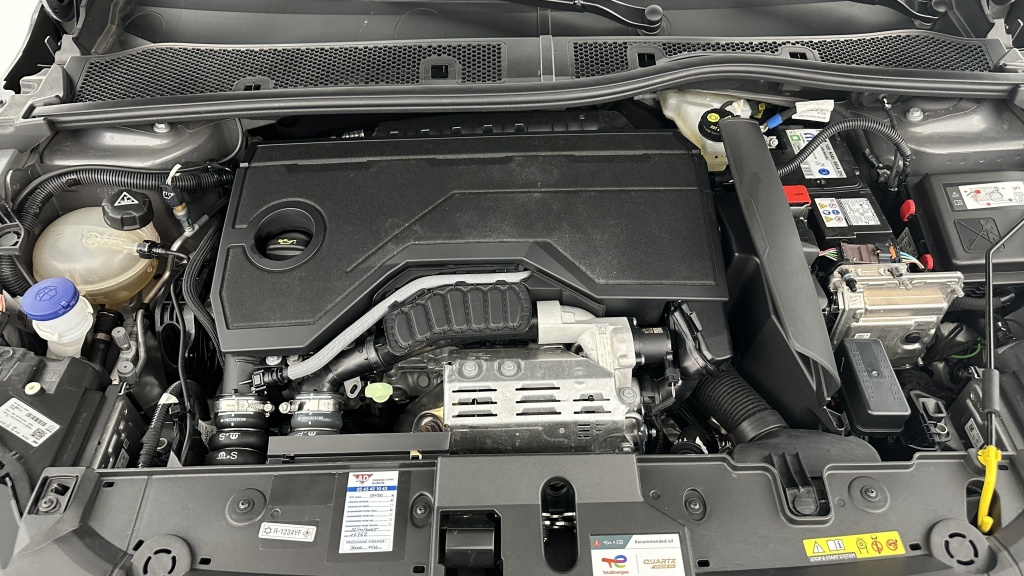 PEUGEOT 208 1.2 Hybrid 136ch GT e-DCS6 - ref: 8-GLI00009332 - Photo 11