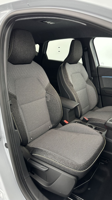 RENAULT Captur II 1.8 E-Tech full hybrid 160ch Techno - ref: 8-GLI00009839 - Photo 18