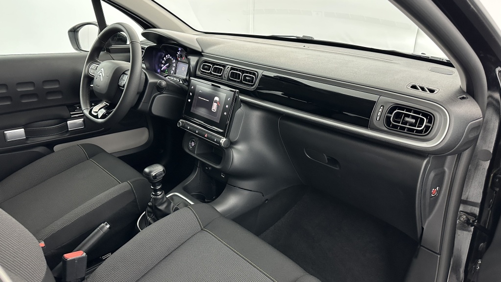 CITROEN C3 1.2 PureTech 110ch Max - ref: 8-GLI00009853 - Photo 8