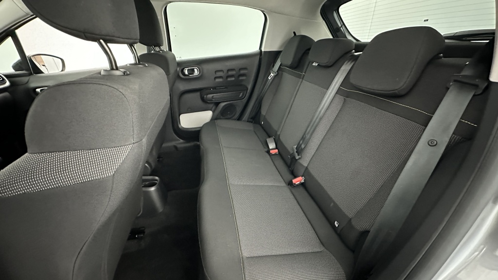 CITROEN C3 1.2 PureTech 110ch Max - ref: 8-GLI00009857 - Photo 9