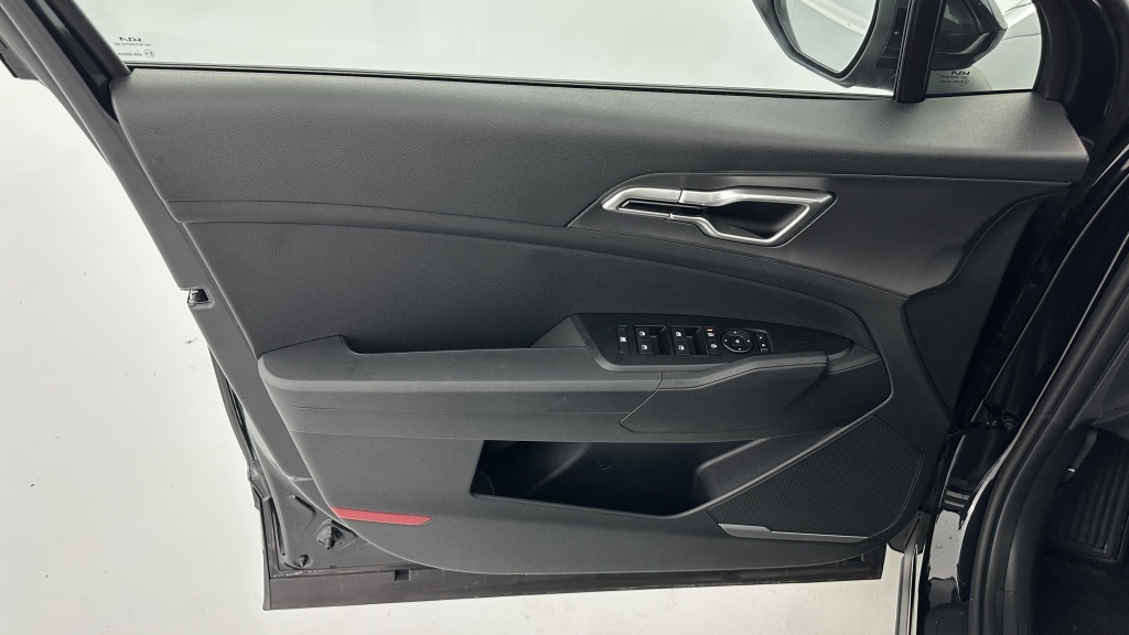 KIA Sportage V 1.6 T-GDi 239ch HEV Motion BVA6 - ref: 8-GLI00009939 - Photo 13