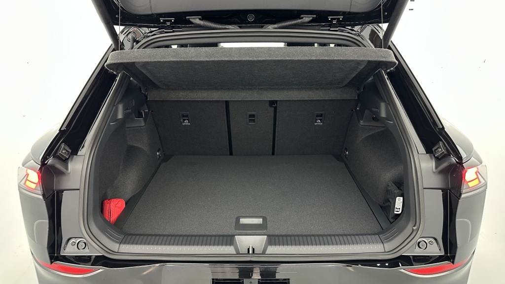 VOLKSWAGEN T-Roc 1.5 eTSI EVO2 Hybrid 150ch R-Line DSG7 - ref: 8-GLI00010012 - Photo 10