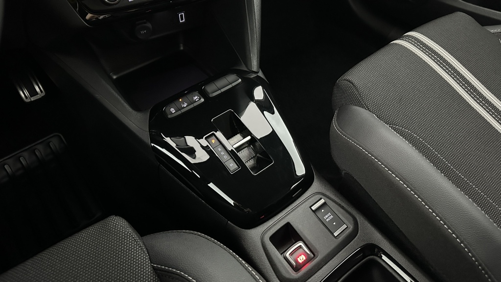 OPEL Corsa 1.2 Turbo 100ch GS BVA8 - ref: 8-GLI00010136 - Photo 17