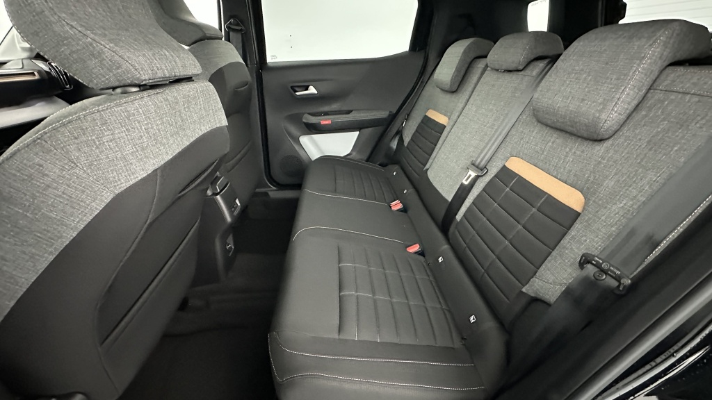 CITROEN C3 Aircross 1.2 Hybride 145ch Plus e-DCS6 - ref: 8-GLI00010201 - Photo 9