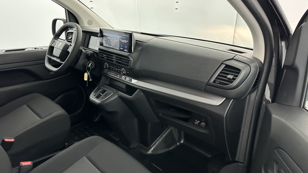 PEUGEOT Expert Cabine Approfondie M 2.0 BlueHDi 180ch EAT8 - ref: 8-GLI00010252 - Photo 7