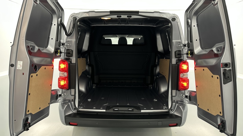 PEUGEOT Expert Cabine Approfondie XL 2.0 BlueHDi 180ch EAT8 - ref: 8-GLI00010622 - Photo 9