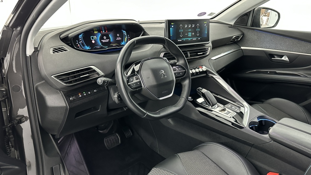 PEUGEOT 3008 II 1.6 Hybrid 225ch Allure Pack e-EAT8 - ref: 8-GLI00010832 - Photo 6