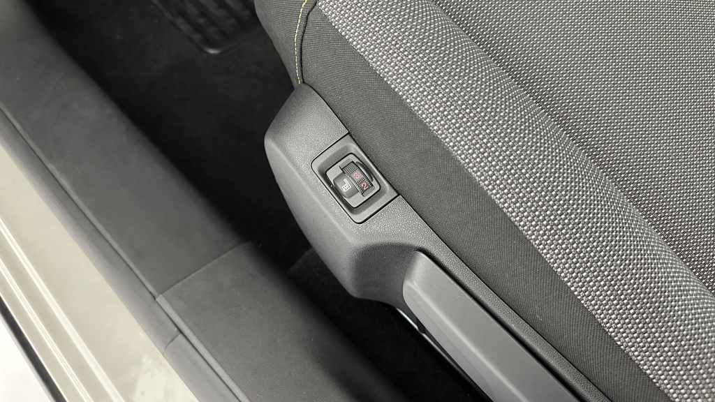 CITROEN C3 III 1.2 PureTech 83ch Shine - ref: 8-GLI00010904 - Photo 19