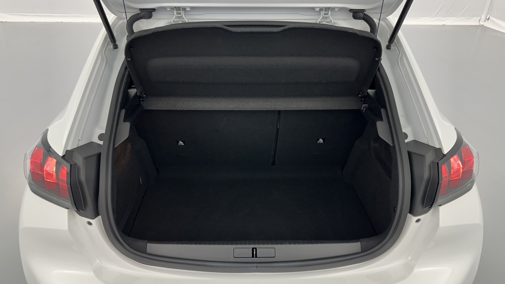 PEUGEOT 208 II 1.2 PureTech 75ch Active - ref: 8-GLI00011019 - Photo 10