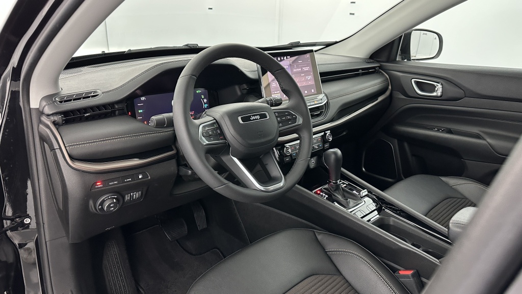 JEEP Compass II 1.3 T4 240ch PHEV 4xe Overland AT6 eAWD - ref: 8-GLI00011021 - Photo 6