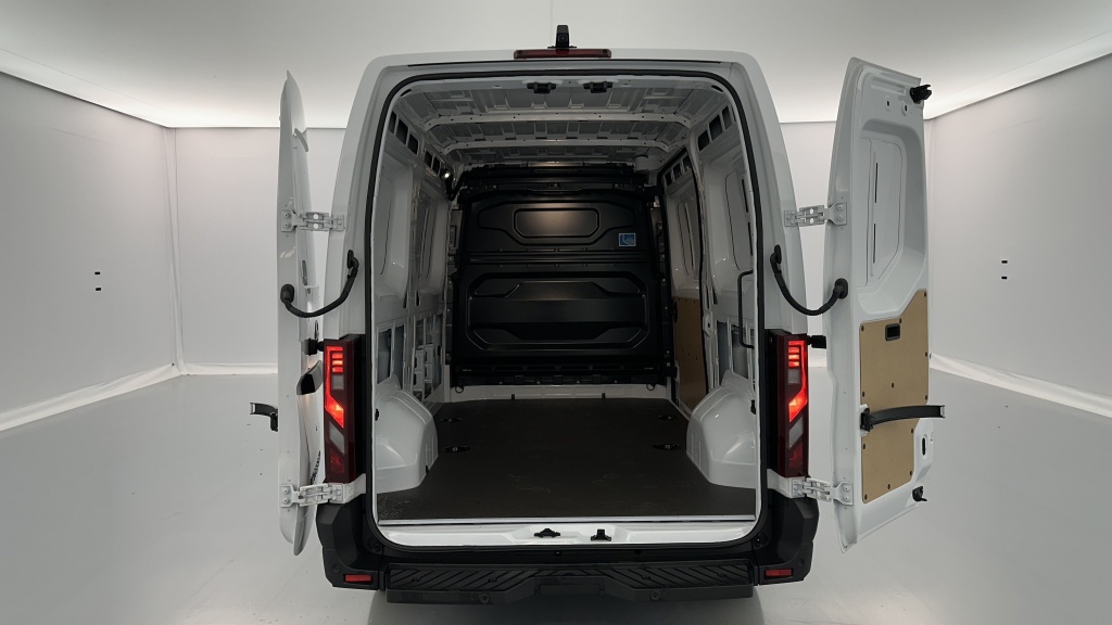 NISSAN Interstar 3T5 L2H2 2.0 DCI 130ch N-Connecta Frigo Lamberet - ref: 8-GLI00011056 - Photo 9