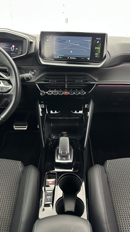 PEUGEOT 208 II 1.2 PureTech 100ch GT EAT8 - ref: 8-GLI00011137 - Photo 15