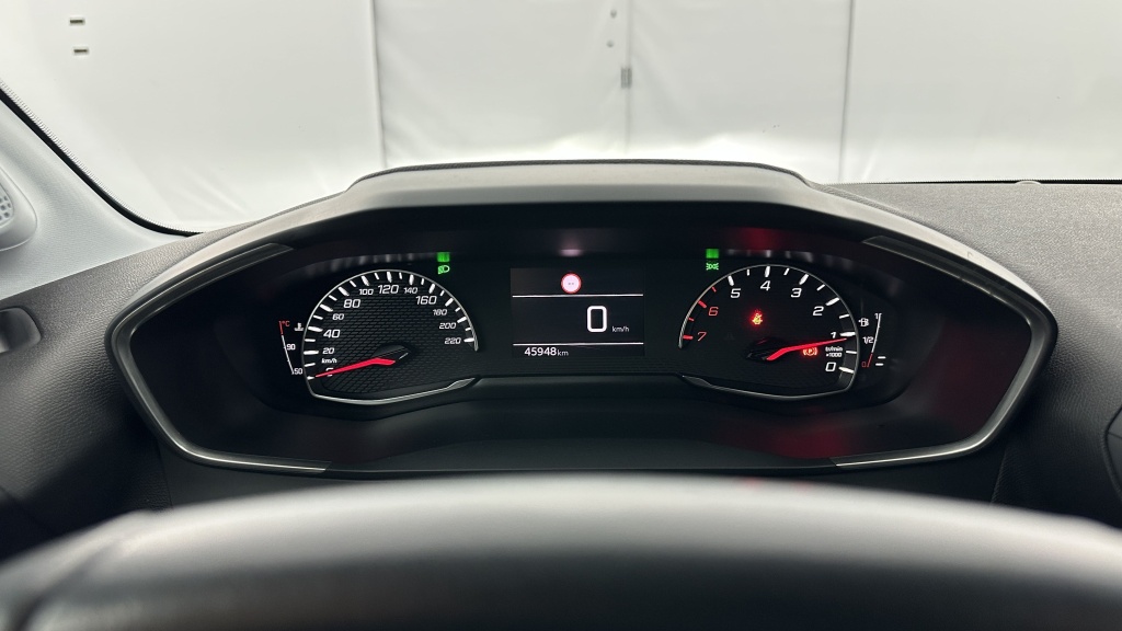 PEUGEOT 208 II 1.2 PureTech 75ch Active Pack - ref: 8-GLI00011310 - Photo 14