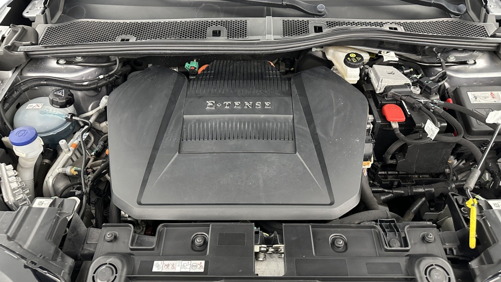 DS DS3 Crossback 50 kWh E-Tense 136ch Performance Line + - ref: 8-GLI00011774 - Photo 11