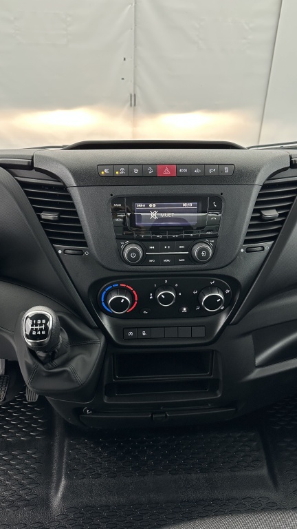 IVECO Daily 35S14 2.3 136ch 3750 Benne + Coffre JPM - ref: 8-GLI00012131 - Photo 11