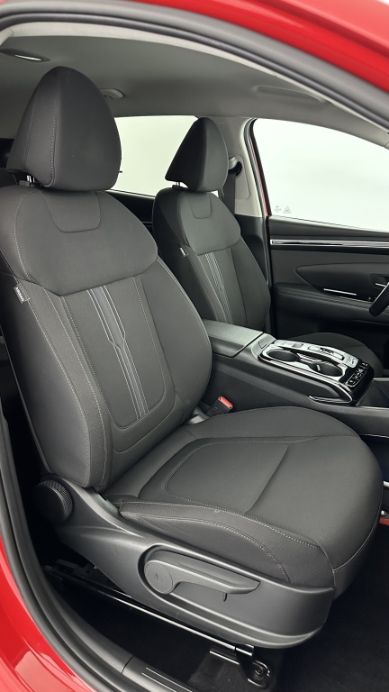 HYUNDAI Tucson III 1.6 T-GDI 230ch Hybrid Creative BVA6 - ref: 8-GLI00012218 - Photo 17