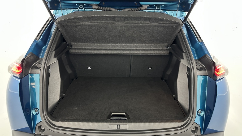 PEUGEOT 2008 II 1.2 Hybrid 145ch Allure e-DCS6 - ref: 8-GLI00012408 - Photo 10