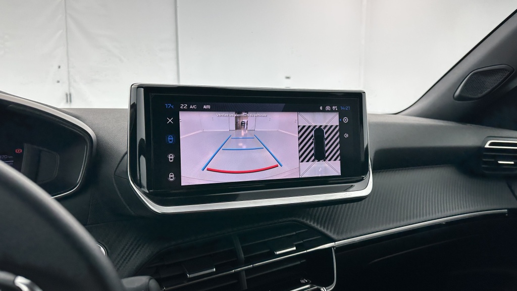 PEUGEOT 2008 II 1.2 Hybrid 145ch Allure e-DCS6 - ref: 8-GLI00012408 - Photo 20