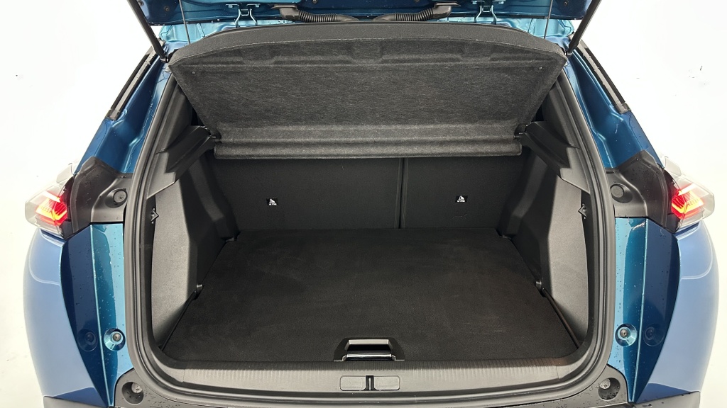 PEUGEOT 2008 II 1.2 Hybrid 145ch Allure e-DCS6 - ref: 8-GLI00012414 - Photo 10