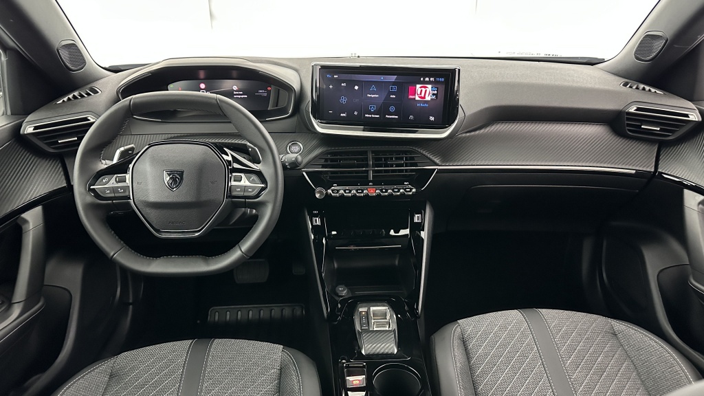 PEUGEOT 2008 II 1.2 Hybrid 145ch Allure e-DCS6 - ref: 8-GLI00012424 - Photo 7